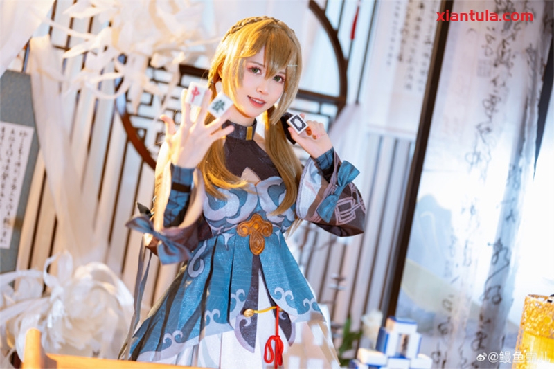 鳗鱼霏儿图片全部大放送，她的个人简介惹遐想