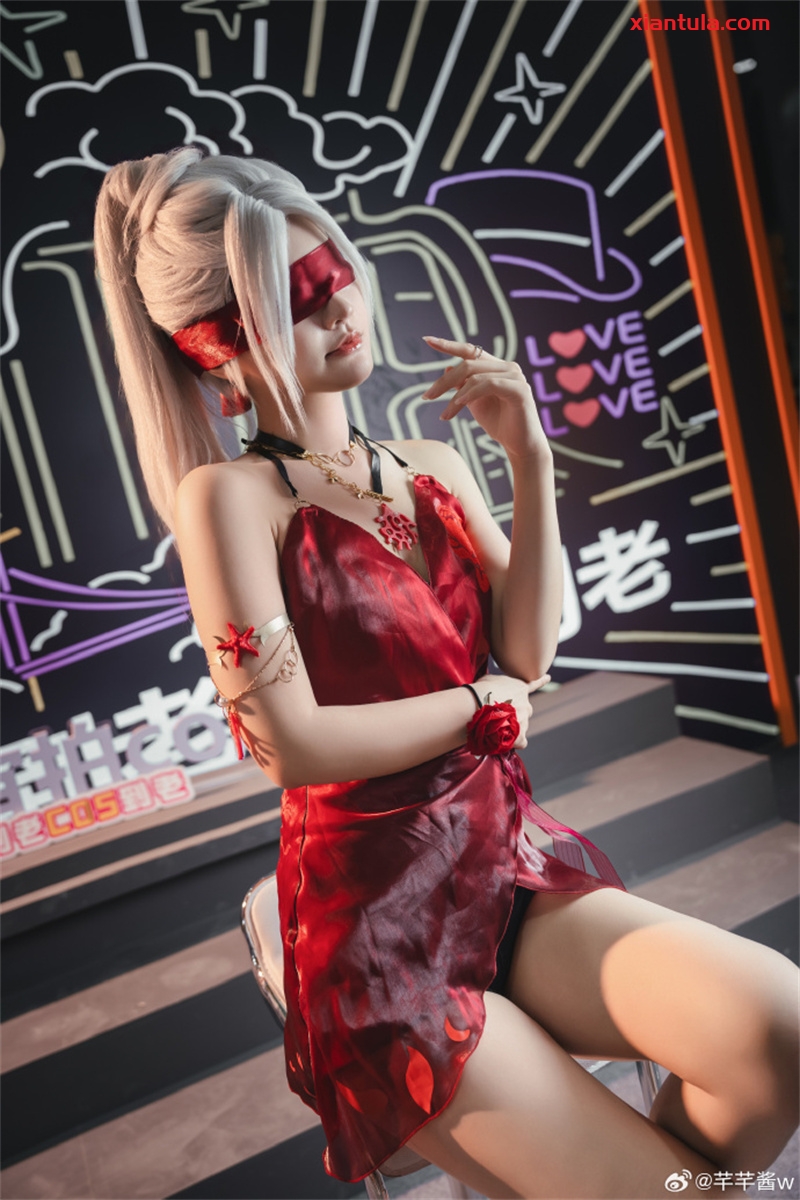 芊芊酱w15G图集更新，让粉丝大饱眼福的姐姐