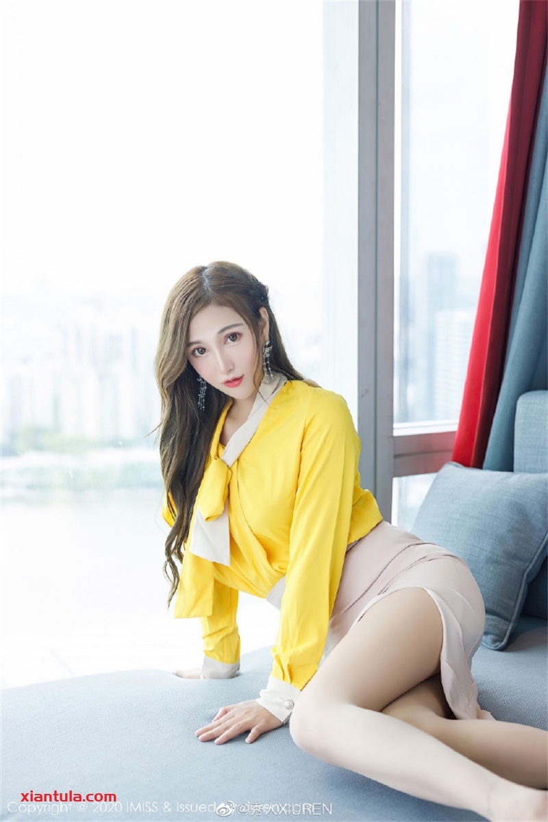 Lavinia肉肉图片作品分享，大眼美人在线放电