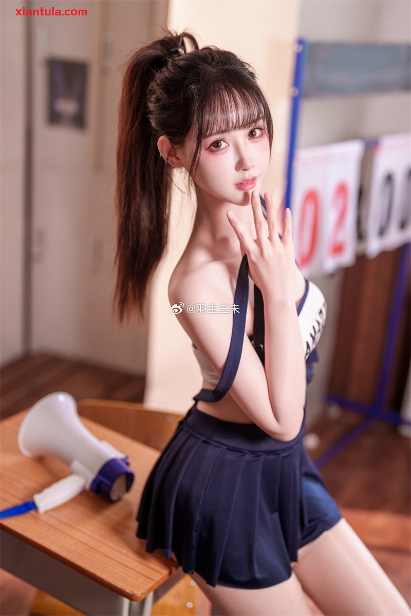 羽生三未图片大更新,粉丝最爱的蓝白配 羽生三未图片大更新,粉丝最爱的蓝白配