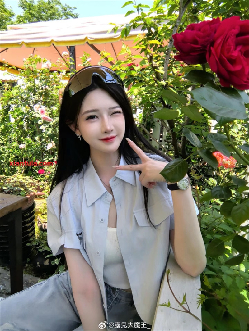 露兒大魔王的神秘面纱揭开:100部图片显露气质 露兒大魔王的神秘面纱揭开:100部图片显露气质