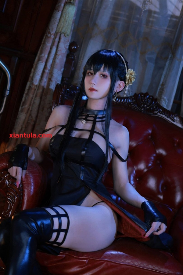 桜满三时:00后女模特拍摄二次元的逆袭之路! 桜满三时:00后女模特拍摄二次元的逆袭之路!