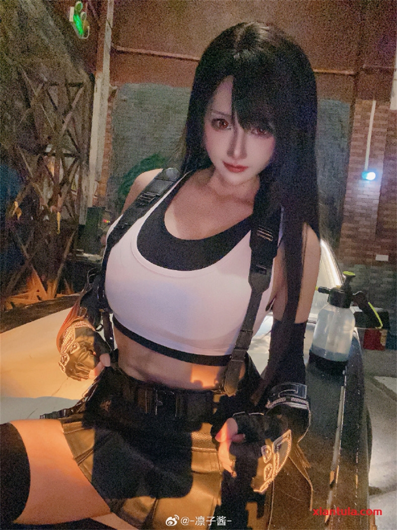 20岁凛子酱:她的图片更新速度让人又爱又恨! 20岁凛子酱:她的图片更新速度让人又爱又恨!