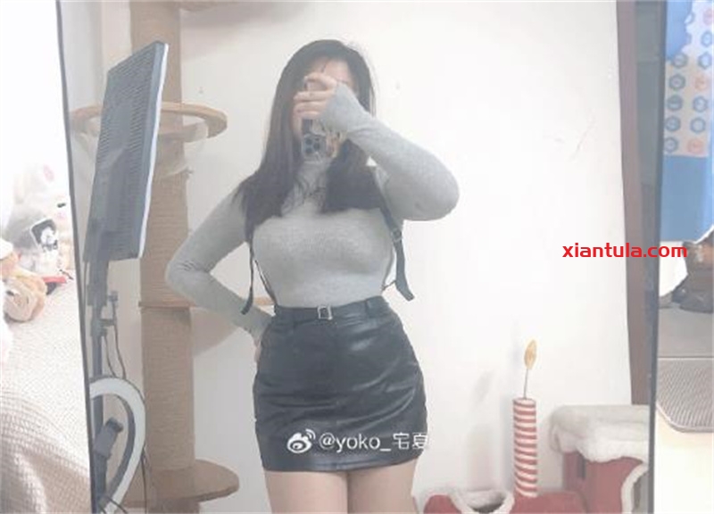 Yoko宅夏电子档大揭秘：从清纯邻家女孩到火辣的百变人气秘籍