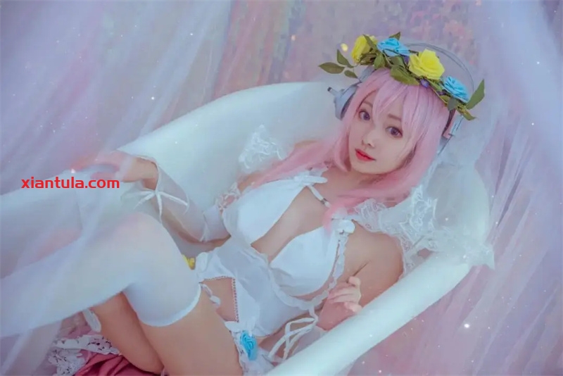 鹿野希：从普通女孩到COS界，索尼子花嫁等经典作品背后的故事