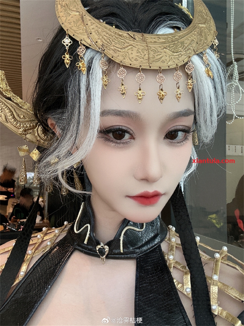 沧霁桔梗精美图片盘点:分手费事件后如何重回舞台中央? 沧霁桔梗精美图片盘点:分手费事件后如何重回舞台中央?