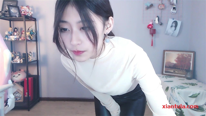 羊小雪的舞蹈视频为何让人上瘾？揭秘她的魅力与创作密码！