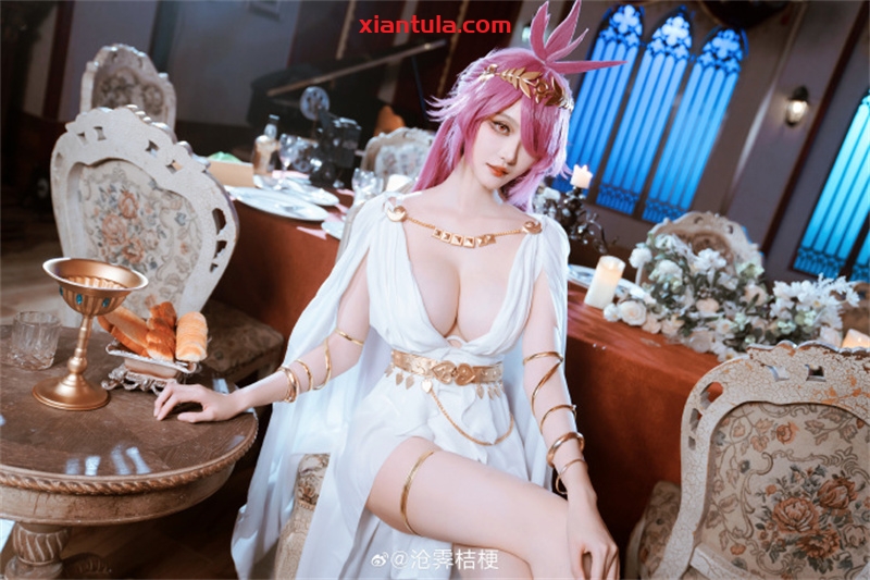 沧霁桔梗精美图片盘点:分手费事件后如何重回舞台中央? 沧霁桔梗精美图片盘点:分手费事件后如何重回舞台中央?